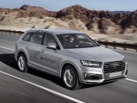 Audi Q7 e-tron 2.0 TFSI quattro (2017) - picture 5 of 22