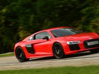 Audi R8 (2017) - picture 4 of 58