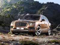 Bentley Bentayga (2017) - picture 2 of 32