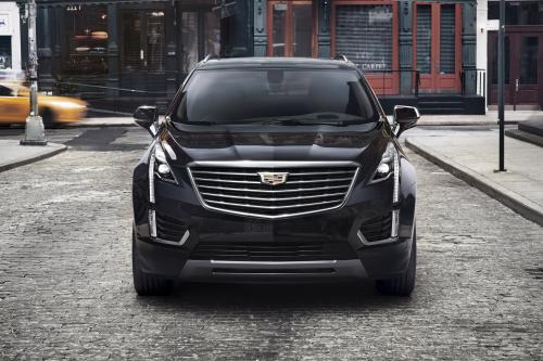 Cadillac XT5 (2017) - picture 1 of 3