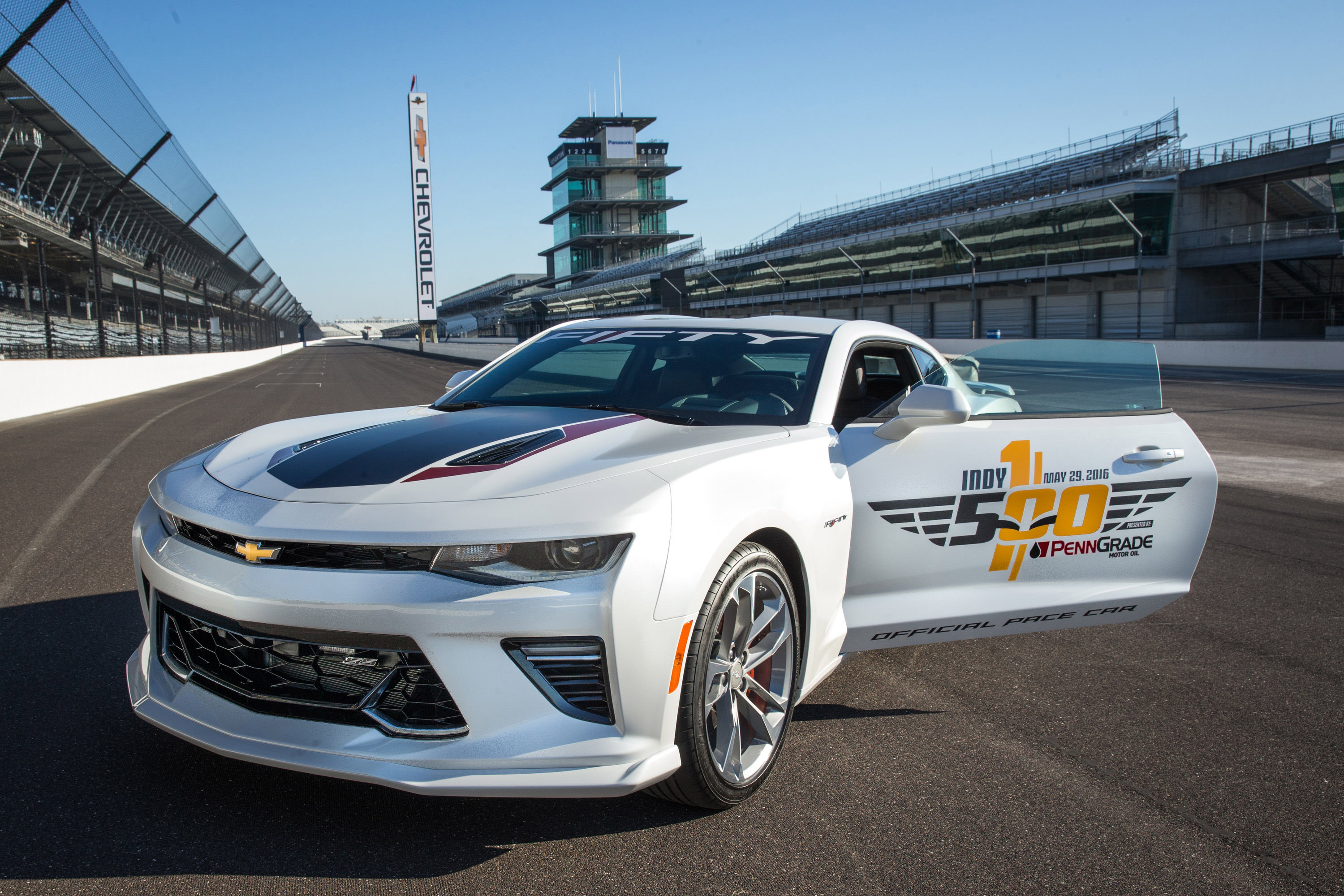 Chevrolet Camaro 50th Anniversary Edition