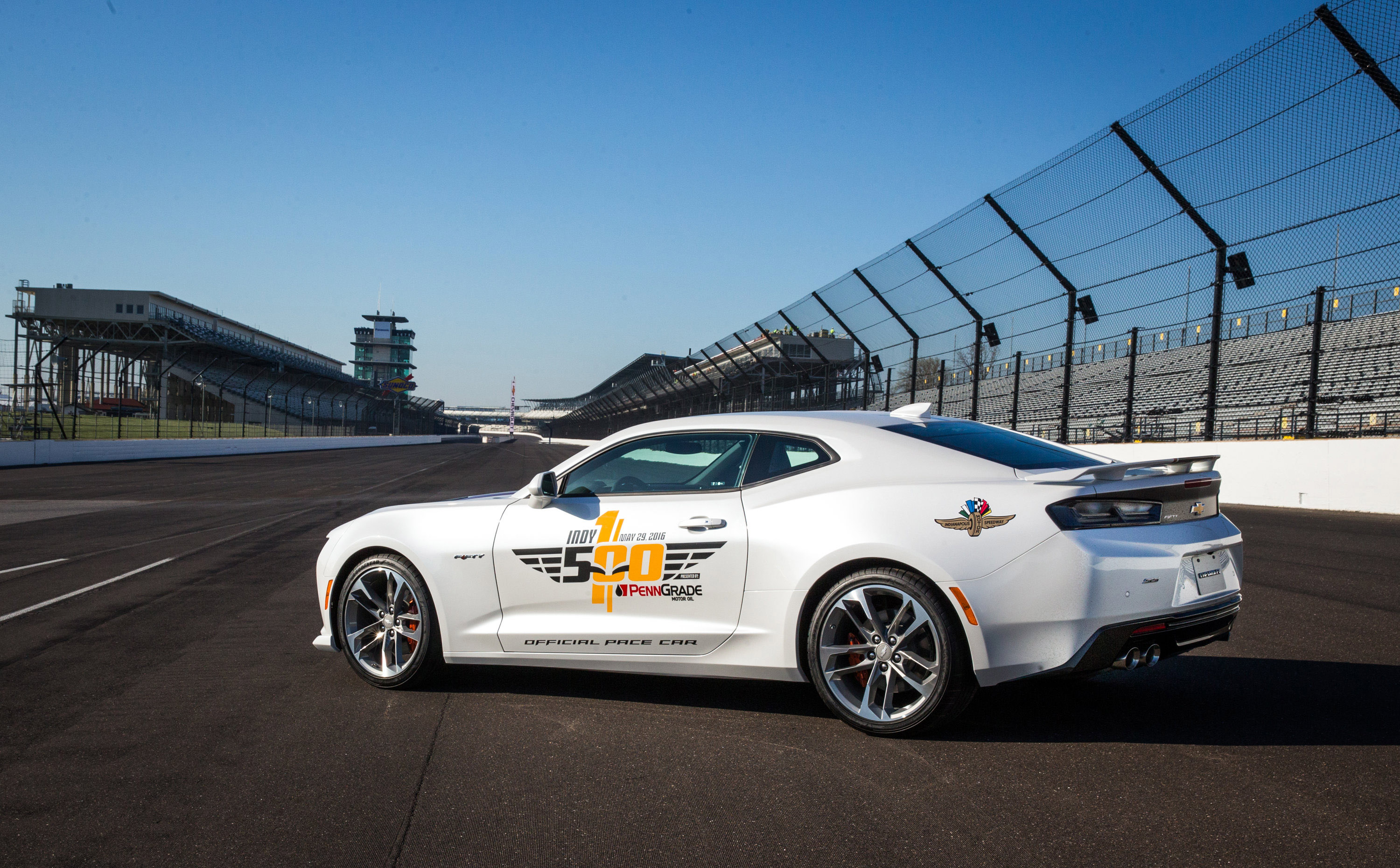 Chevrolet Camaro 50th Anniversary Edition