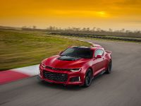 Chevrolet Camaro ZL1 (2017) - picture 2 of 7