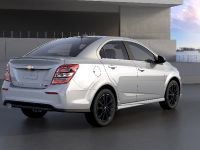 Chevrolet Sonic (2017) - picture 6 of 8