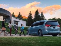 Chrysler Pacifica (2017)