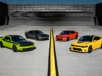 Dodge Charger Daytona and Dodge Challenger T/A (2017) - picture 1 of 7