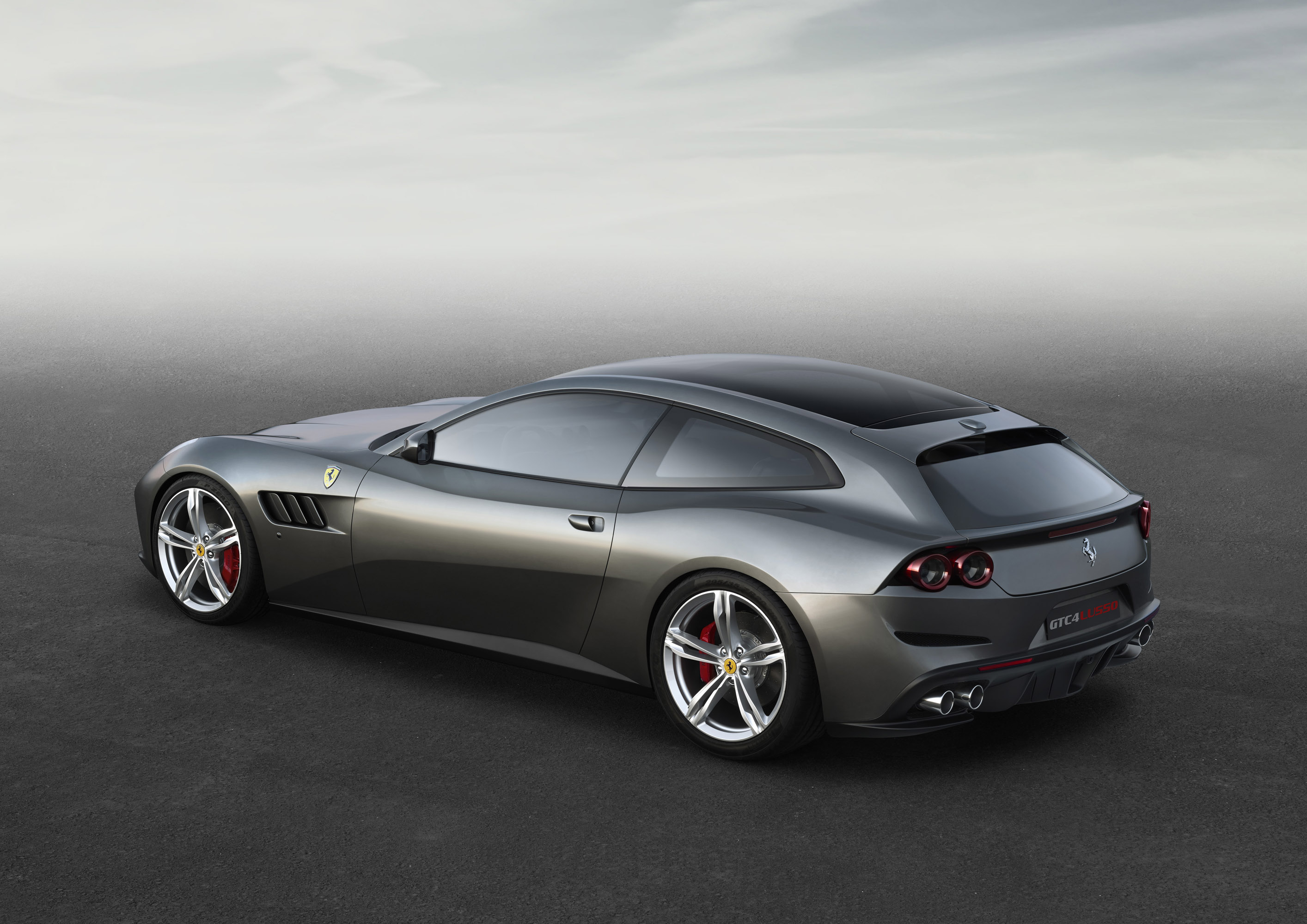 Ferrari GTC4Lusso T