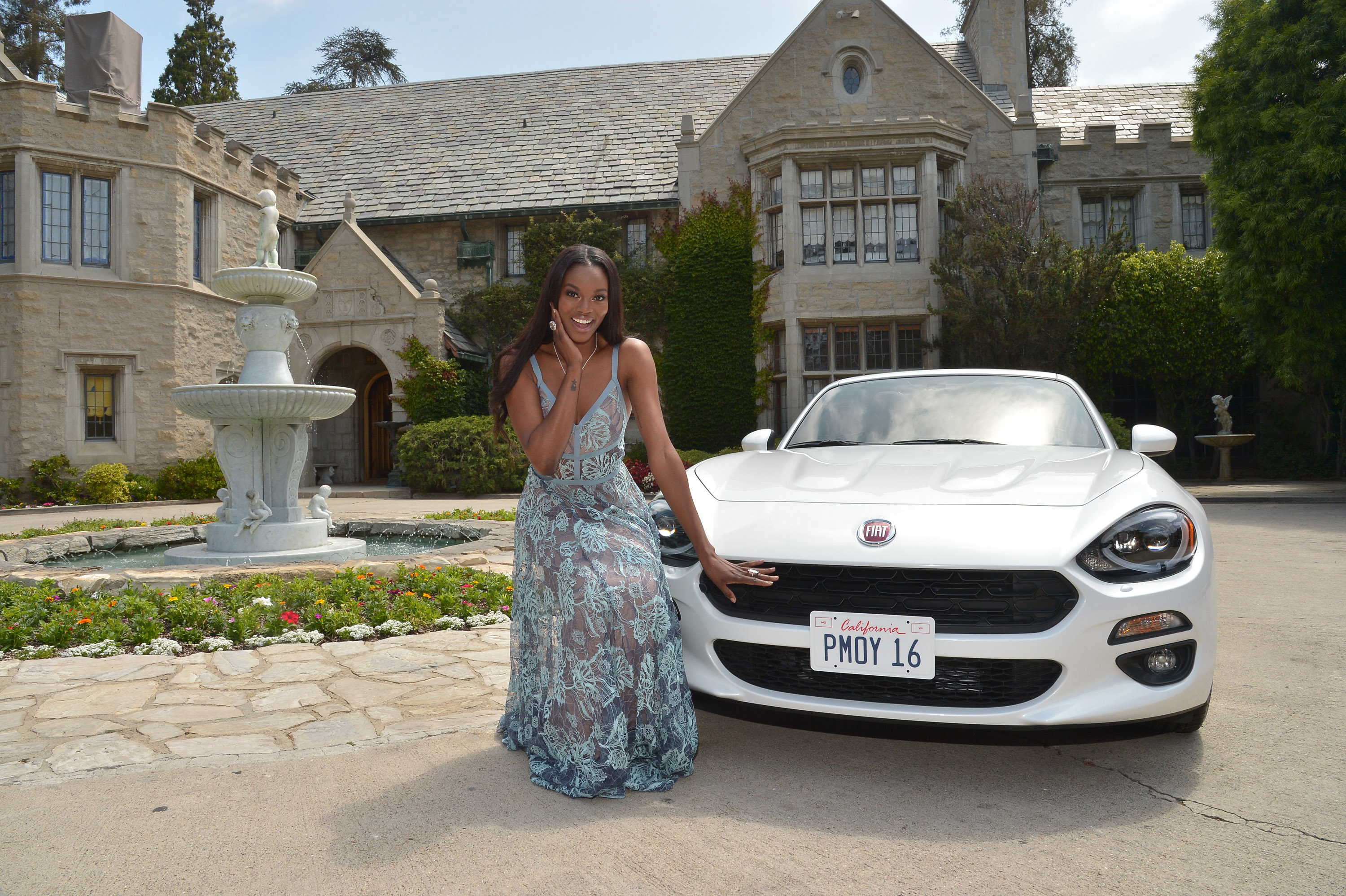 Fiat 124 Spider and Eugena Washington