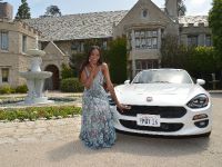 Fiat 124 Spider and Eugena Washington (2017) - picture 1 of 3