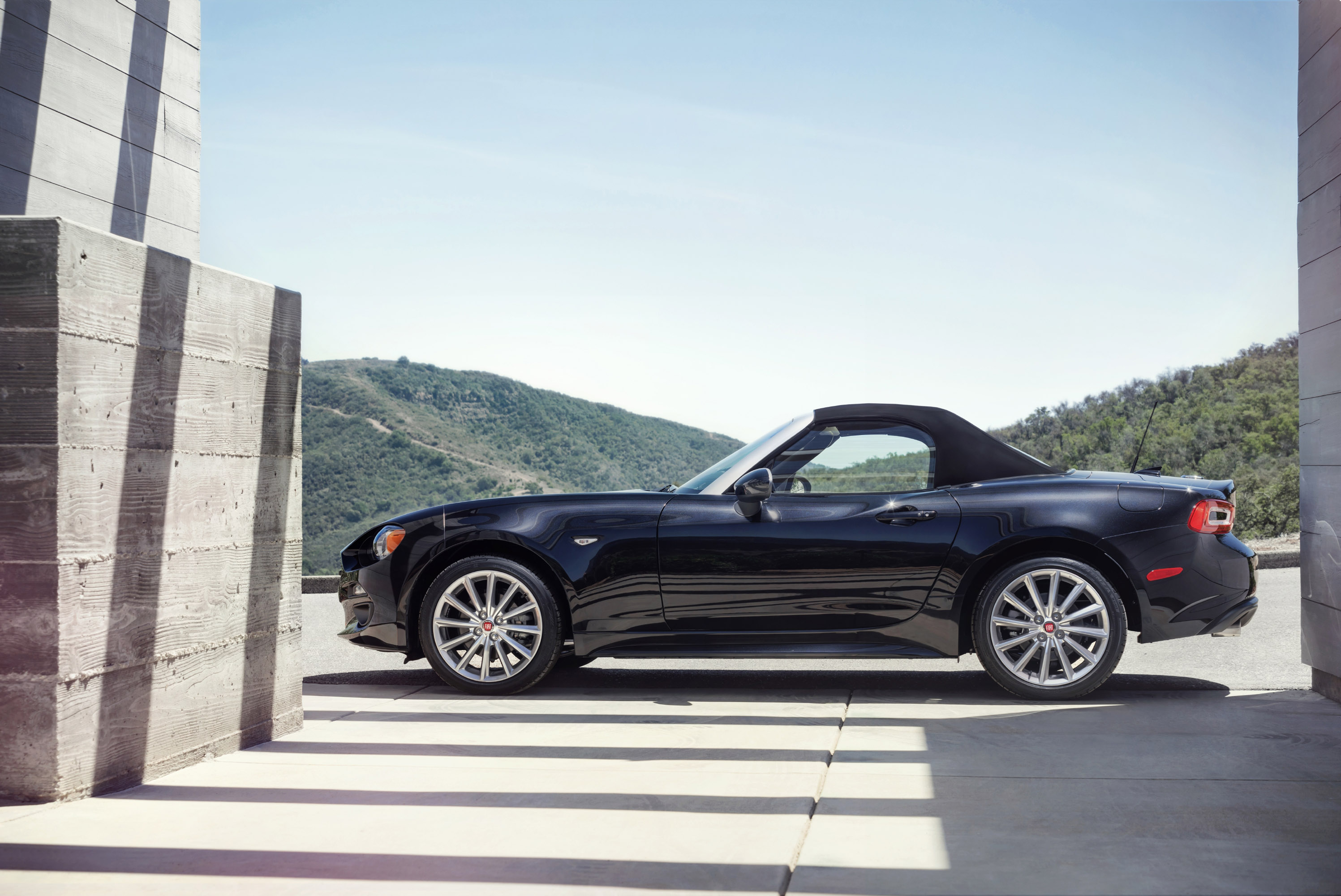 Fiat 124 Spider