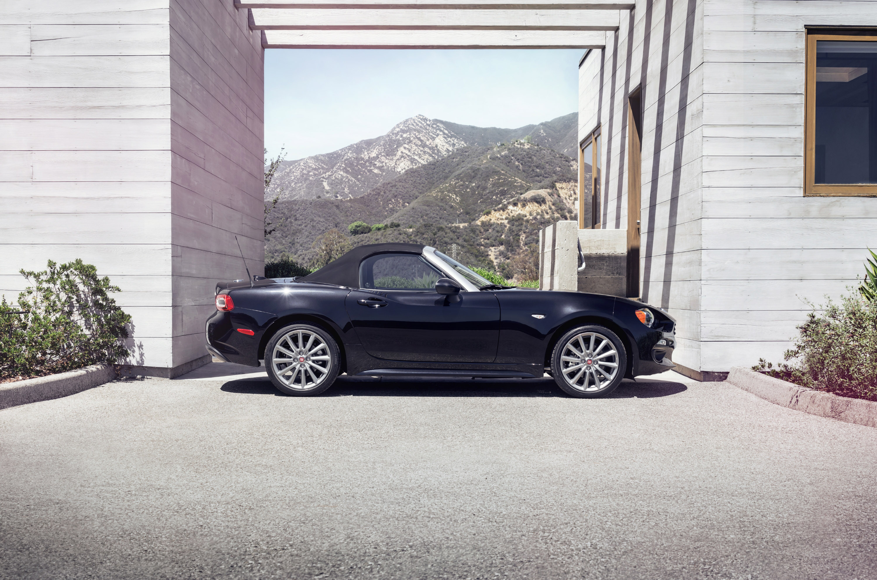 Fiat 124 Spider