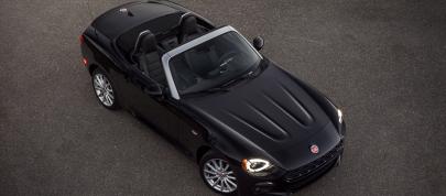Fiat 124 Spider (2017) - picture 4 of 32