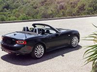 Fiat 124 Spider (2017)