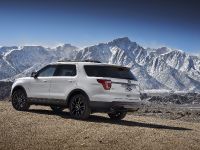 Ford Explorer XLT Appearance Package (2017)