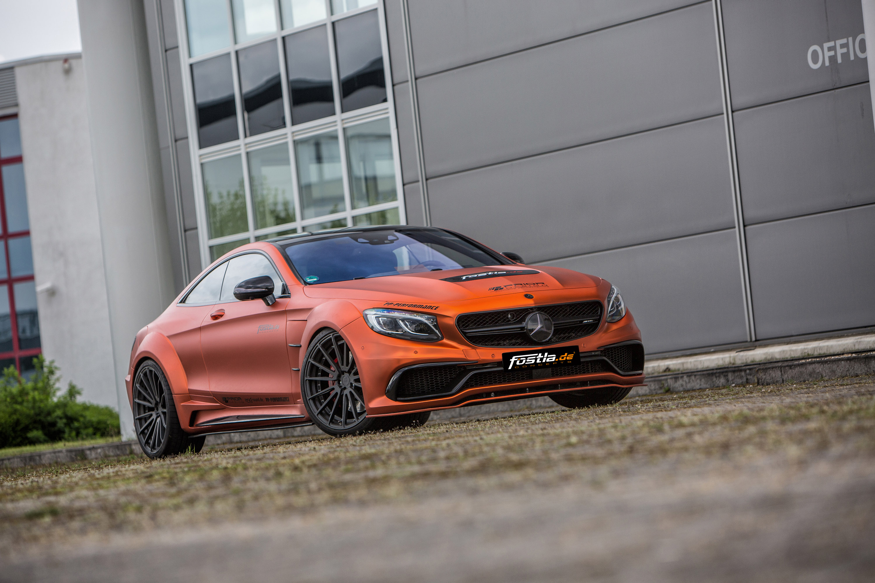 Fostla.de Mercedes-Benz AMG S 63 Coupe V8-Biturbo