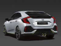 Honda Civic Hatchback Prototype (2017) - picture 2 of 2