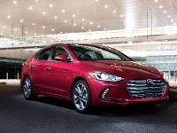 Hyundai Elantra (2017) - picture 2 of 5