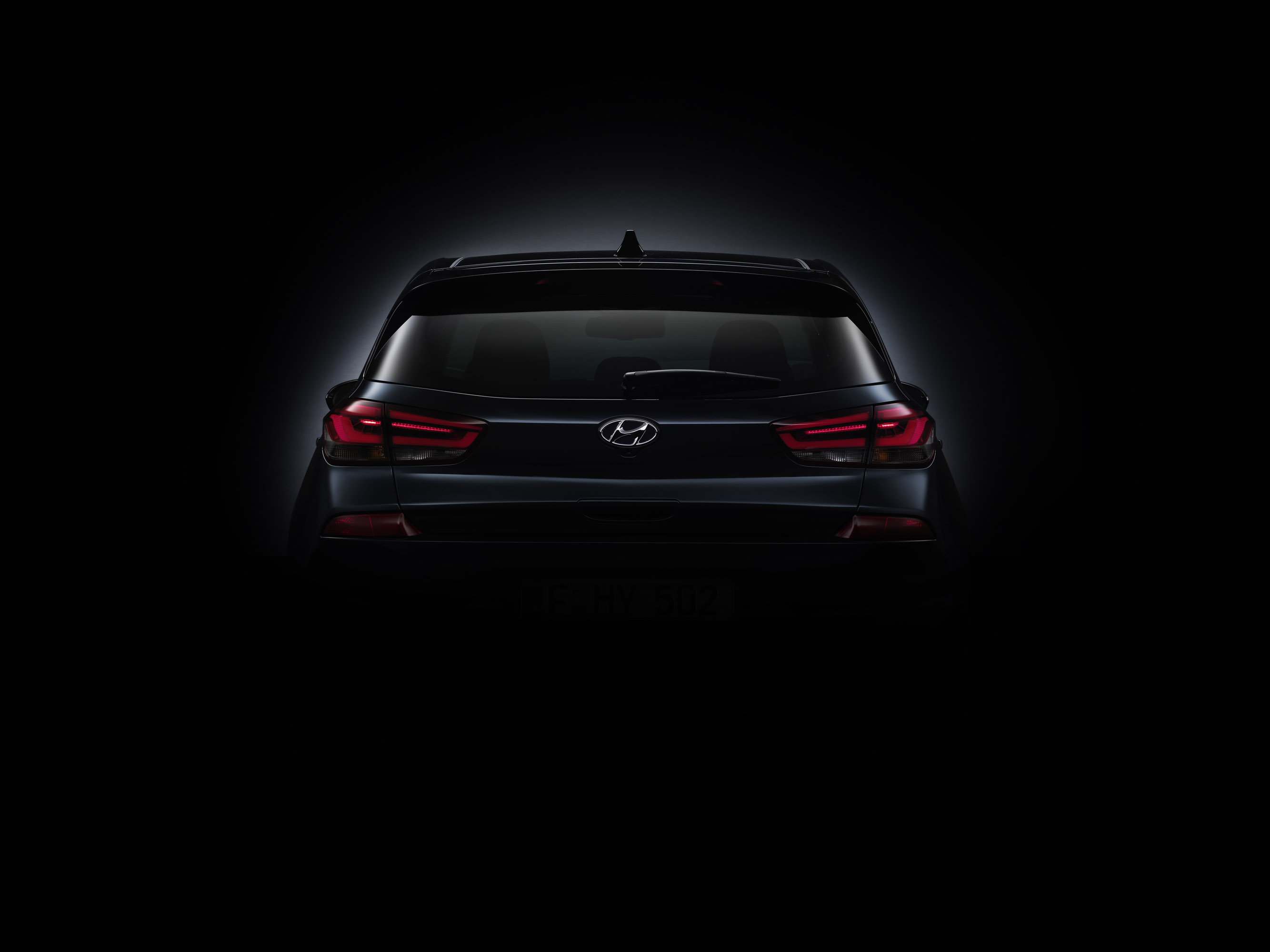 Hyundai i30 Teaser Images