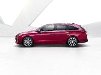 Hyundai i30 Tourer (2017) - picture 4 of 12