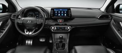 Hyundai New Generation i30 (2017) - picture 7 of 10