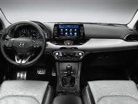 Hyundai New Generation i30 (2017) - picture 8 of 10