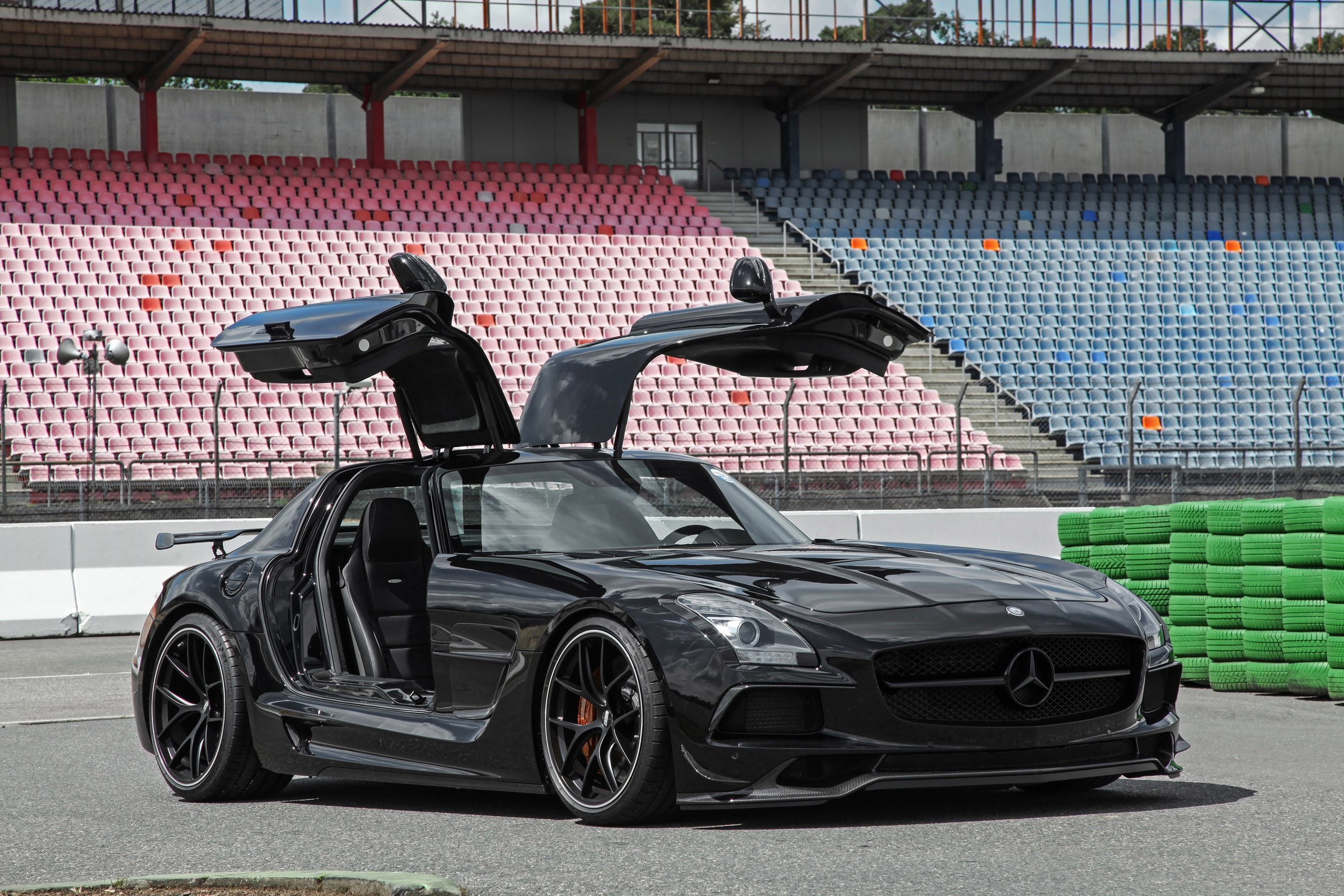 Inden Design Mercedes-AMG SLS