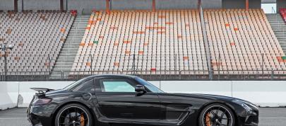Inden Design Mercedes-AMG SLS (2017) - picture 7 of 16