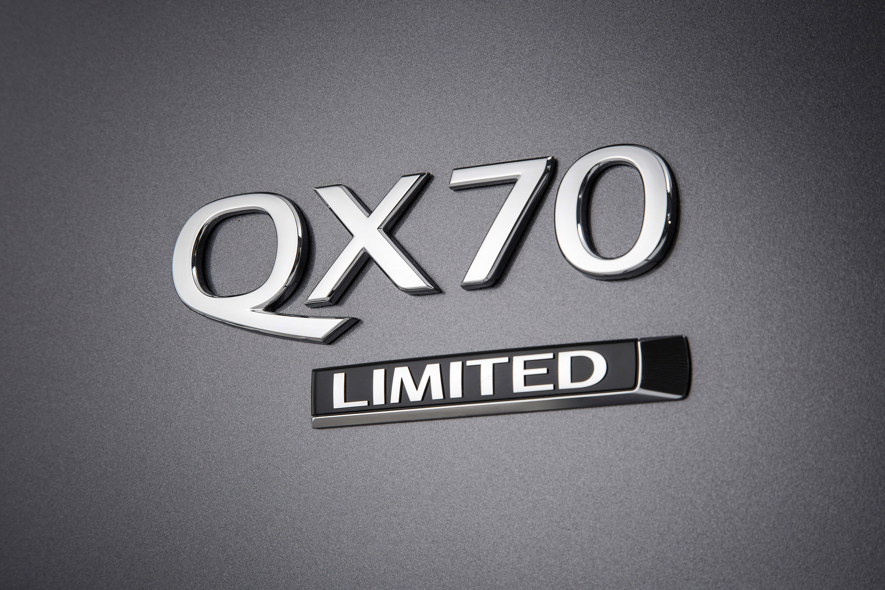 Infiniti QX70 Limited Edition