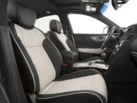 Infiniti QX70 Limited Edition (2017) - picture 3 of 8