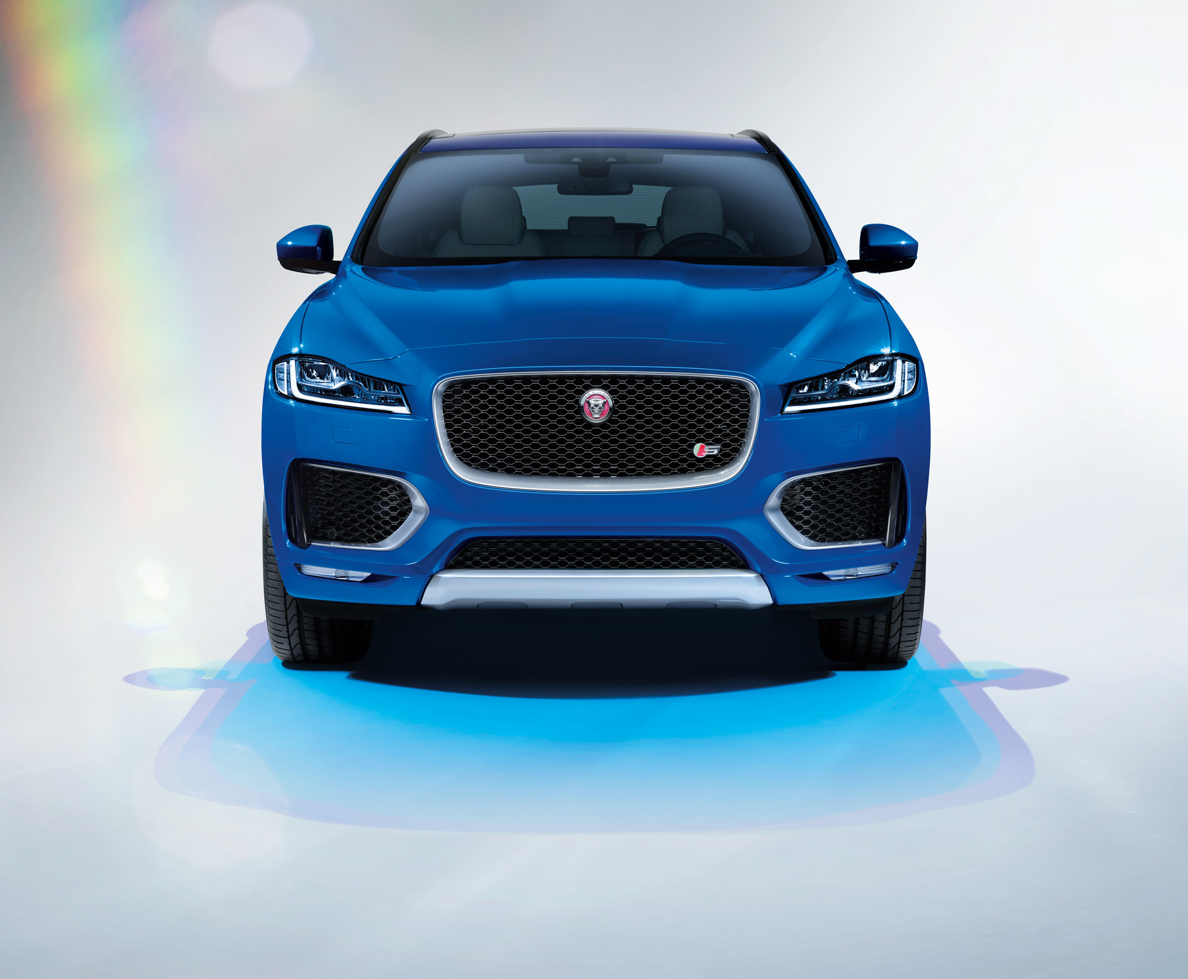 Jaguar F-PACE First Edition