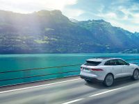 Jaguar F-PACE (2017)