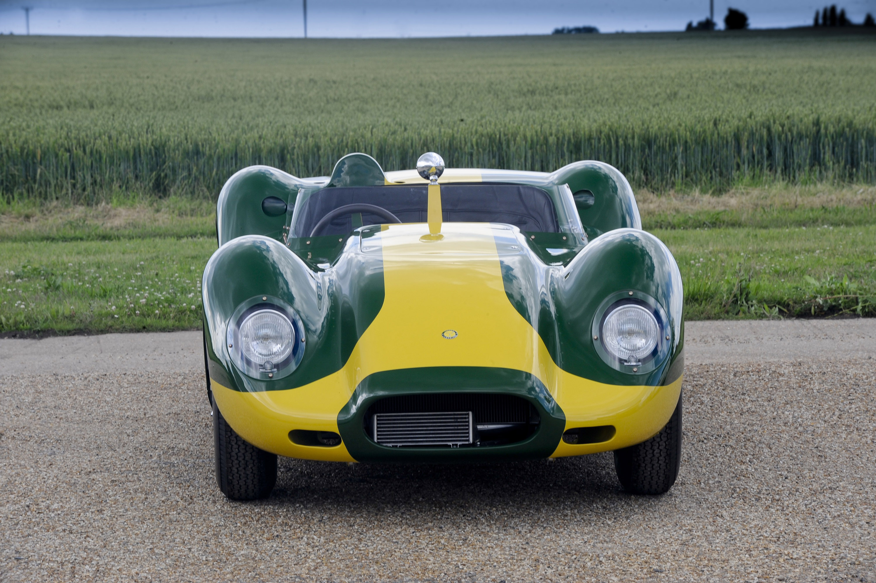 Lister Knobby Jaguar Stirling Moss