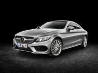 Mercedes-Benz C-Class Coupe (2017) - picture 10 of 32