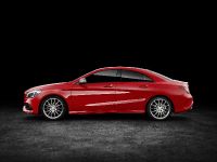 Mercedes-Benz CLA (2017) - picture 3 of 6