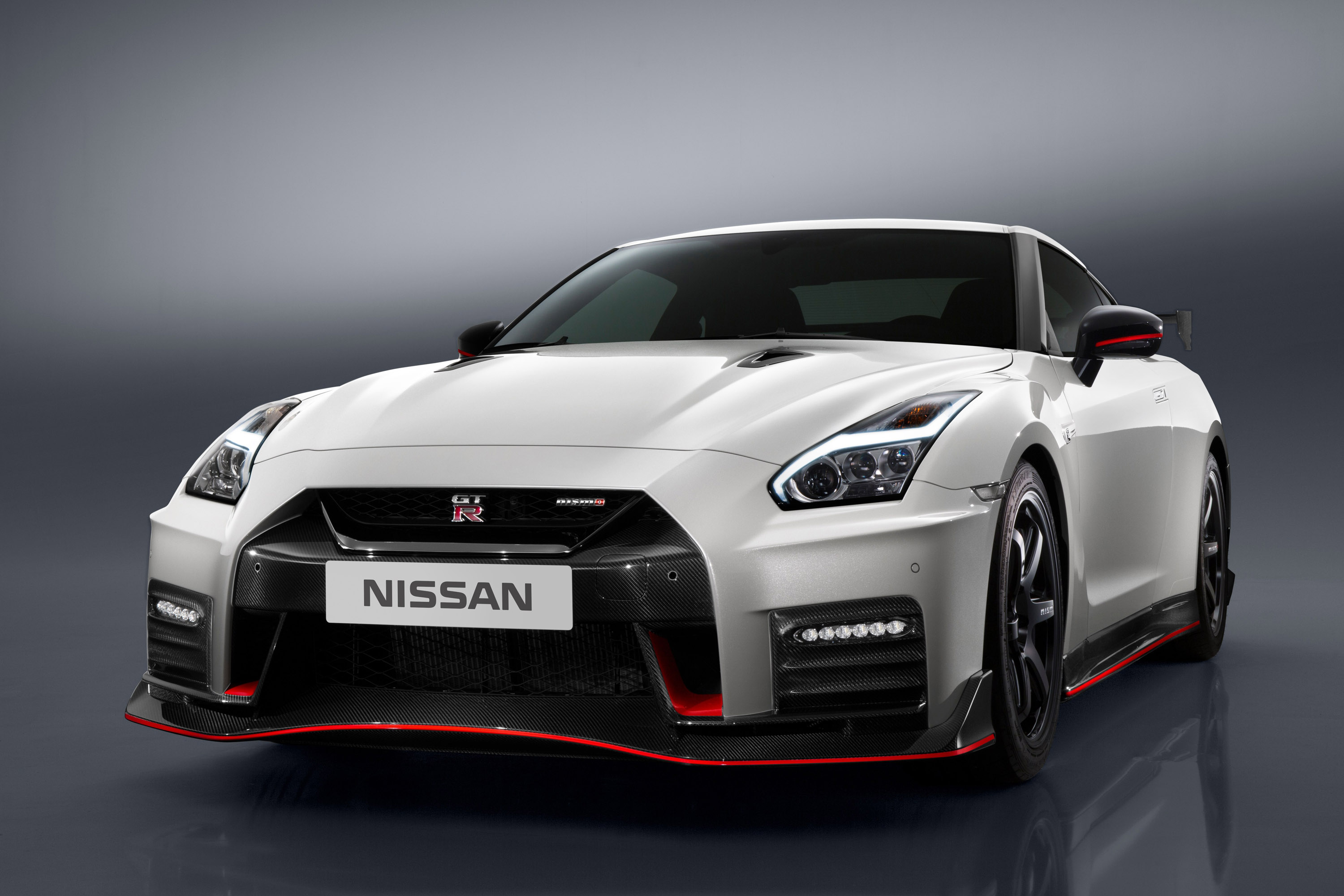 Nissan GT-R NISMO