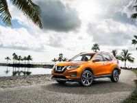 Nissan Rogue (2017) - picture 3 of 10