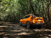 Nissan Rogue (2017)