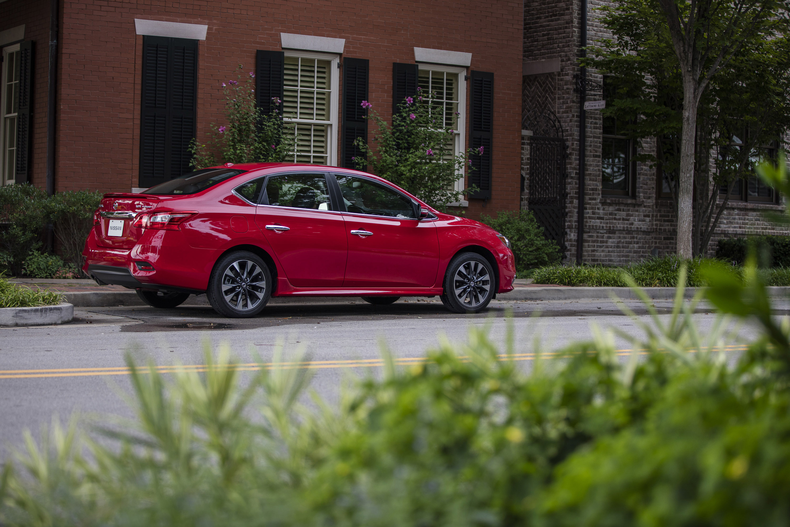 Nissan Sentra SR Turbo