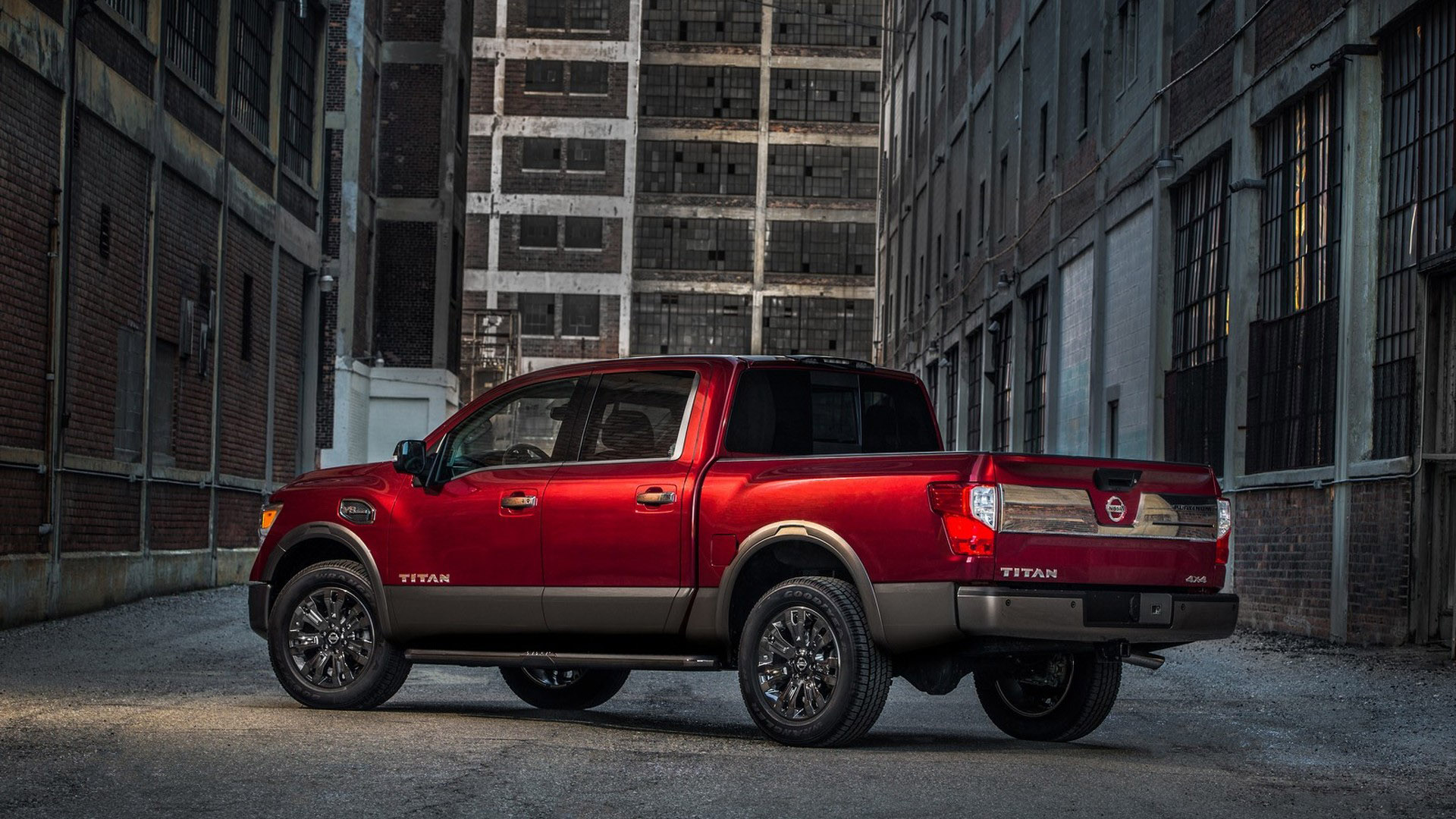 Nissan Titan Crew Cab