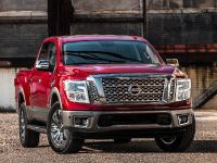 Nissan Titan Crew Cab (2017) - picture 4 of 9