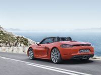 Porsche 718 Boxster and Boxster S (2017)