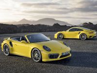 Porsche 911 Turbo S (2017) - picture 1 of 7