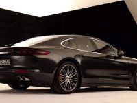 Porsche Panamera Leaked Pictures (2017) - picture 2 of 6