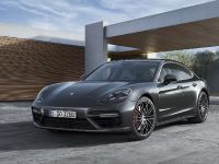 Porsche Panamera (2017) - picture 4 of 13