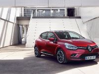 Renault Clio (2017) - picture 5 of 15