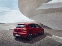 Renault Clio (2017) - picture 7 of 15