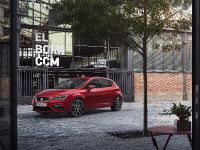 SEAT Leon (2017) - picture 7 of 16