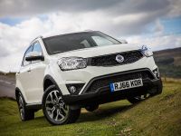SsangYong Korando Crossover (2017) - picture 2 of 8