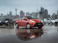 Toyota Yaris (2017) - picture 1 of 8