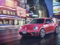 Volkswagen PinkBeetle Limited Edition (2017) - picture 1 of 3